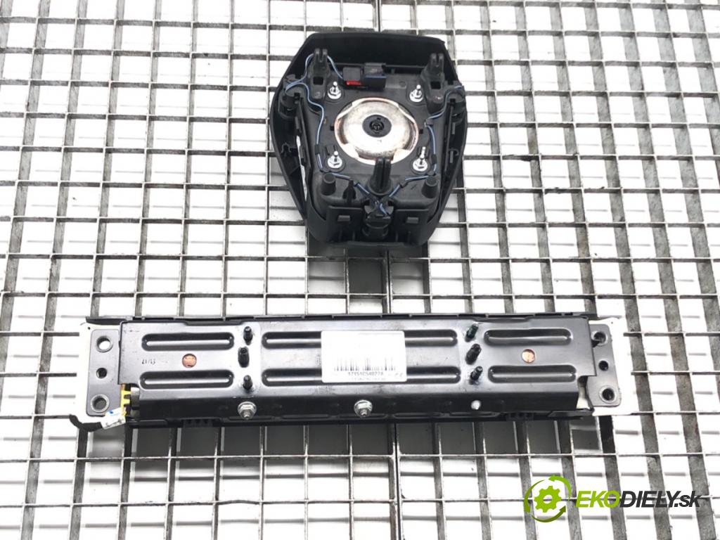 FORD MONDEO V liftback (CE) 2014 - 2022    1.5 EcoBoost 118 kW [160 KM] benzyna 2014 - 2022  Palubná doska silentbloku ZÁBORY: pasy