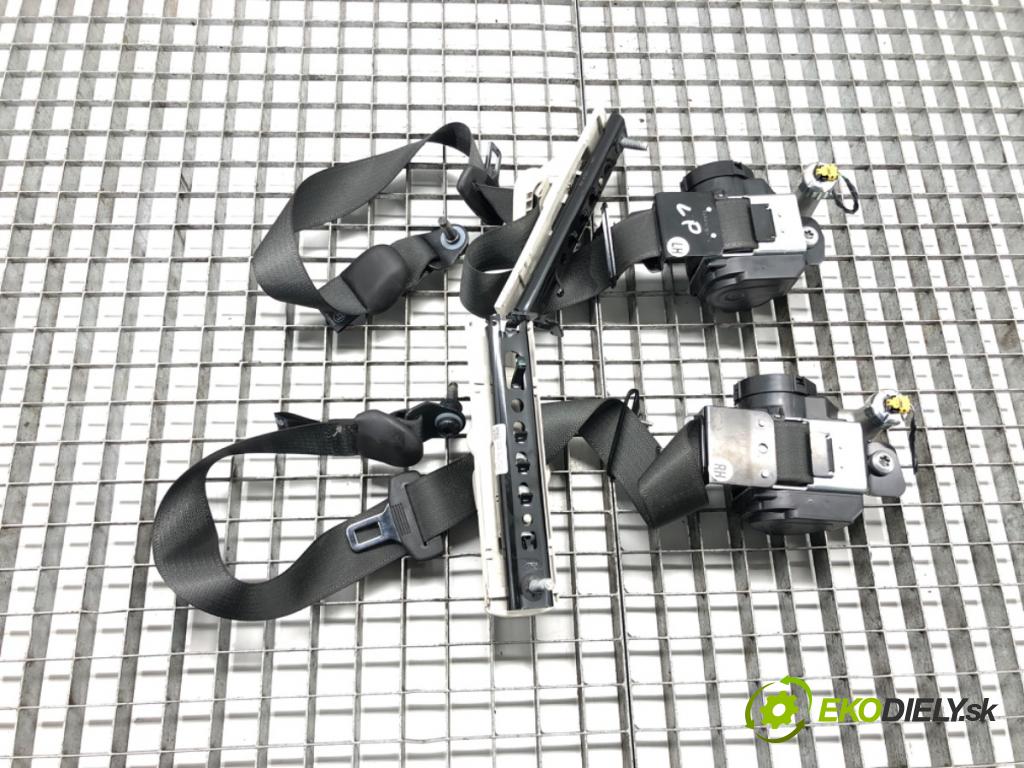 FORD MONDEO V liftback (CE) 2014 - 2022    1.5 EcoBoost 118 kW [160 KM] benzyna 2014 - 2022  Palubná doska silentbloku ZÁBORY: pasy