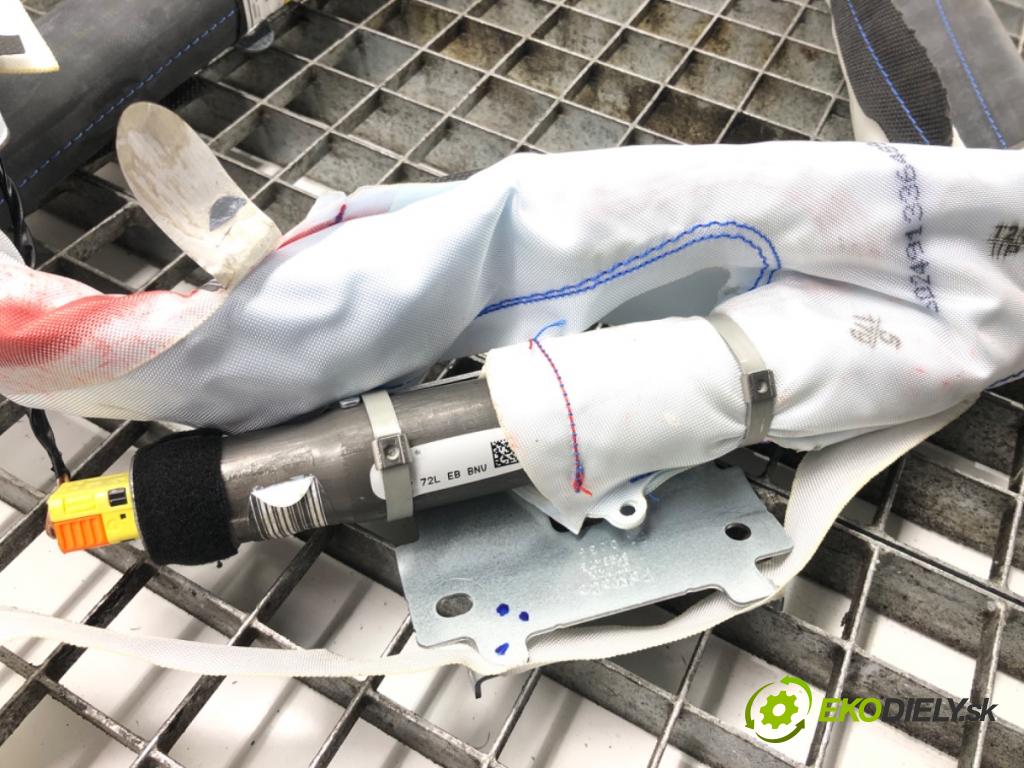 FORD MONDEO V liftback (CE) 2014 - 2022    1.5 EcoBoost 118 kW [160 KM] benzyna 2014 - 2022  Palubná doska silentbloku ZÁBORY: pasy
