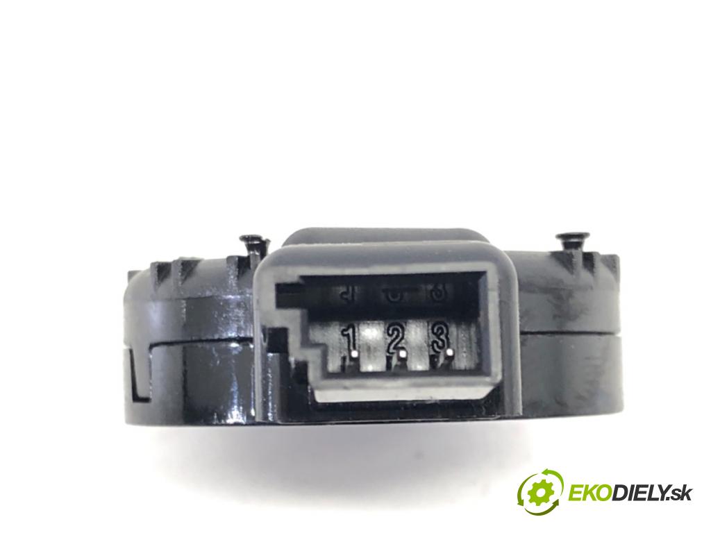 FORD MONDEO V liftback (CE) 2014 - 2022    1.5 EcoBoost 118 kW [160 KM] benzyna 2014 - 2022  Snímač dažďa JU5T-17D547 (Snímače dažďa)