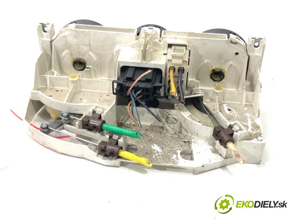 SEAT LEON (1M1) 1999 - 2006    1.9 TDI 81 kW [110 KM] olej napędowy 1999 - 2006  Panel ovládania kúrenia  (Prepínače, spínače, tlačidlá a ovládače kúrenia)