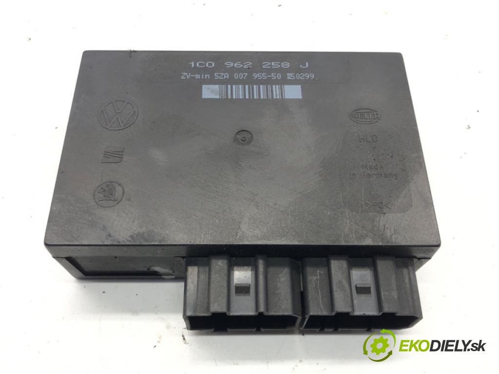VW GOLF IV (1J1) 1997 - 2008    1.9 TDI 66 kW [90 KM] olej napędowy 1997 - 2004  Modul komfortu 1C0962258J (Moduly komfortu)