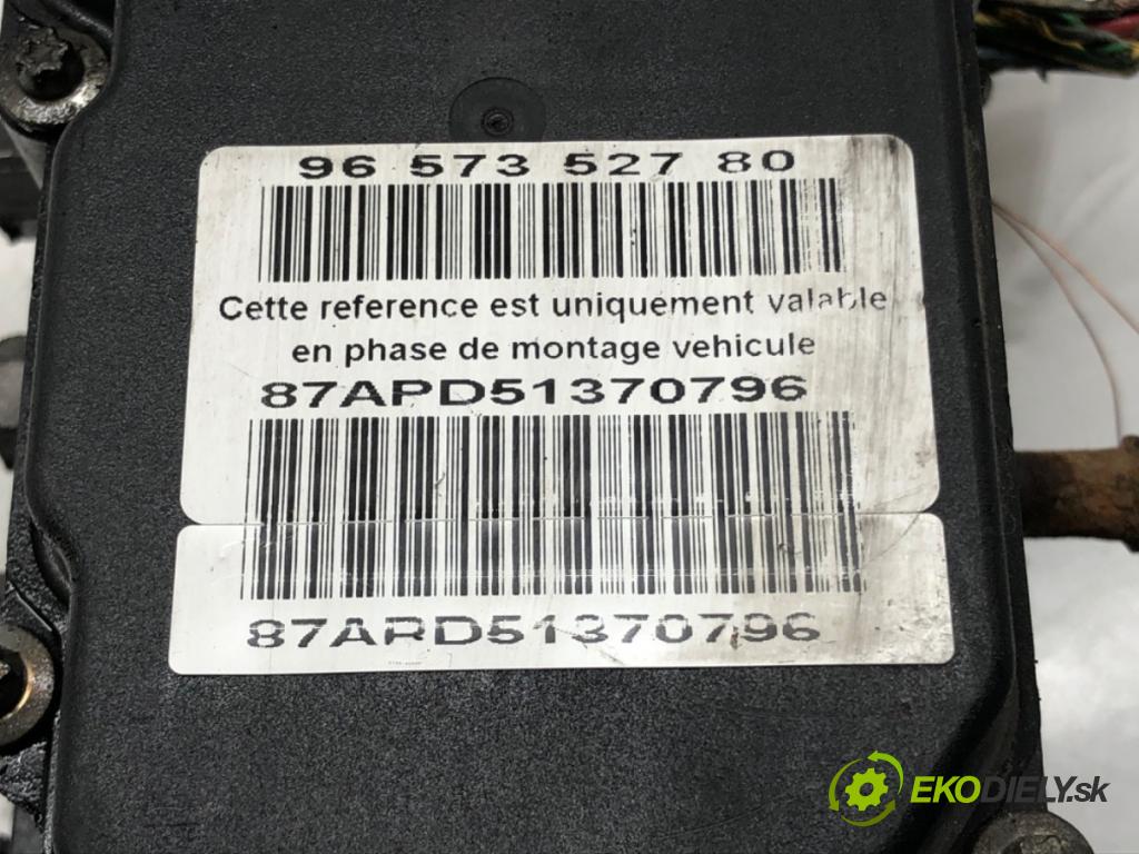 PEUGEOT 307 (3A/C) 2000 - 2012    1.6 HDi 66 kW [90 KM] olej napędowy 2005 - 2009  Pumpa ABS 9657352780 (Pumpy ABS)