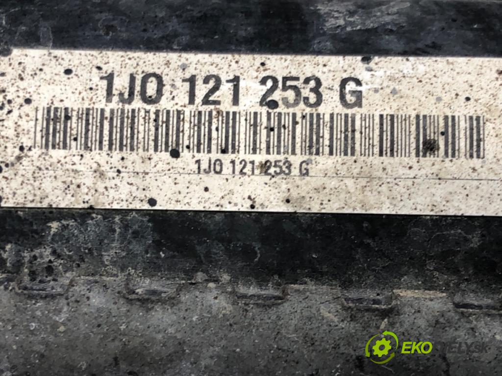 VW GOLF IV (1J1) 1997 - 2008    1.4 16V 55 kW [75 KM] benzyna 1997 - 2004  Chladič vody 1J0121253G (Chladiče vody)