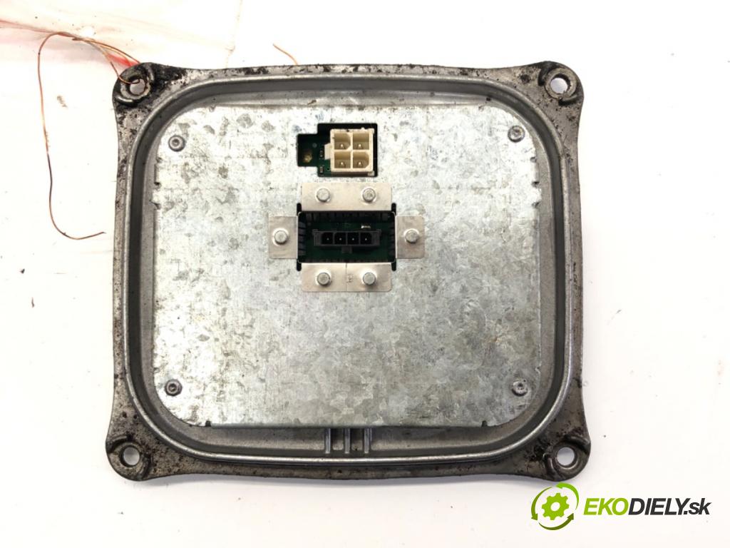 BMW 3 coupe (E92) 2005 - 2013    328 xi 172 kW [234 KM] benzyna 2006 - 2008  Menič XENON 1307329193 (Riadiace jednotky xenónu)