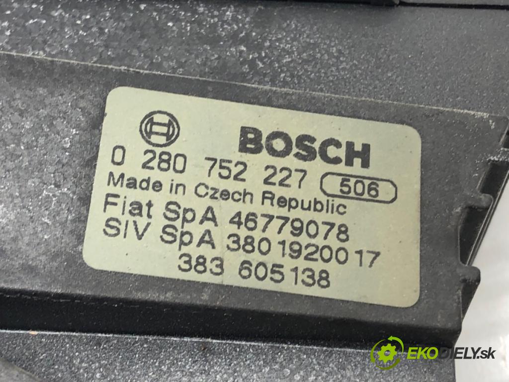 FIAT STILO (192_) 2001 - 2010    1.9 JTD (192_XF1A) 59 kW [80 KM] olej napędowy 200  Potenciometer plynového pedálu 46779078 (Pedále)