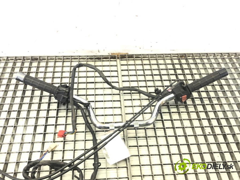 HONDA NT    650cm3  Volant Radenie: