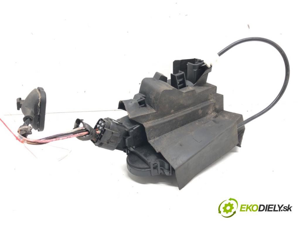 FIAT CROMA (194_) 2005 - 2022    1.9 D Multijet (194AXC1B, 194AXC12) 110 kW [150 KM  zámok dveře levý přední část 51780201