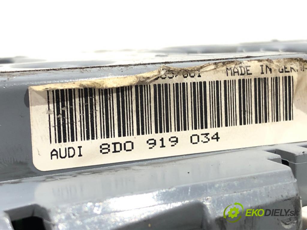 AUDI A4 B5 Avant (8D5) 1994 - 2002    1.9 TDI 81 kW [110 KM] olej napędowy 1996 - 2001  Prístrojovka 8D0919034 (Prístrojové dosky, displeje)