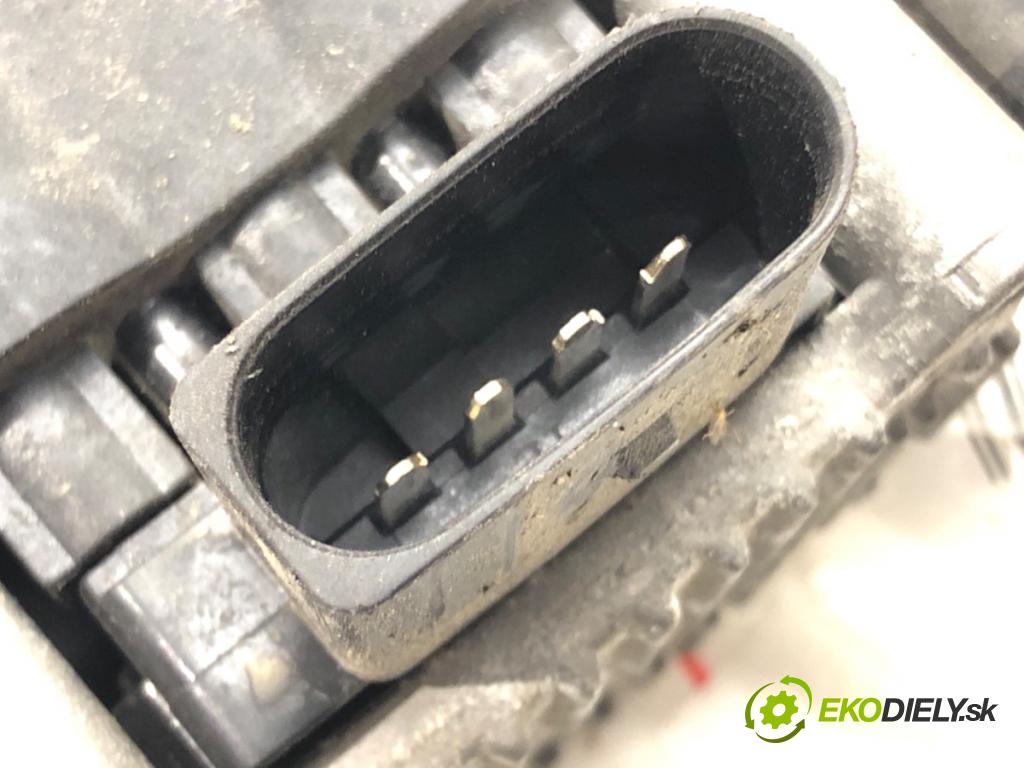 AUDI A3 (8L1) 1996 - 2006    1.6 74 kW [101 KM] benzyna 1996 - 2003  Cievka zapaľovacia  (Zapaľovacie cievky, moduly)