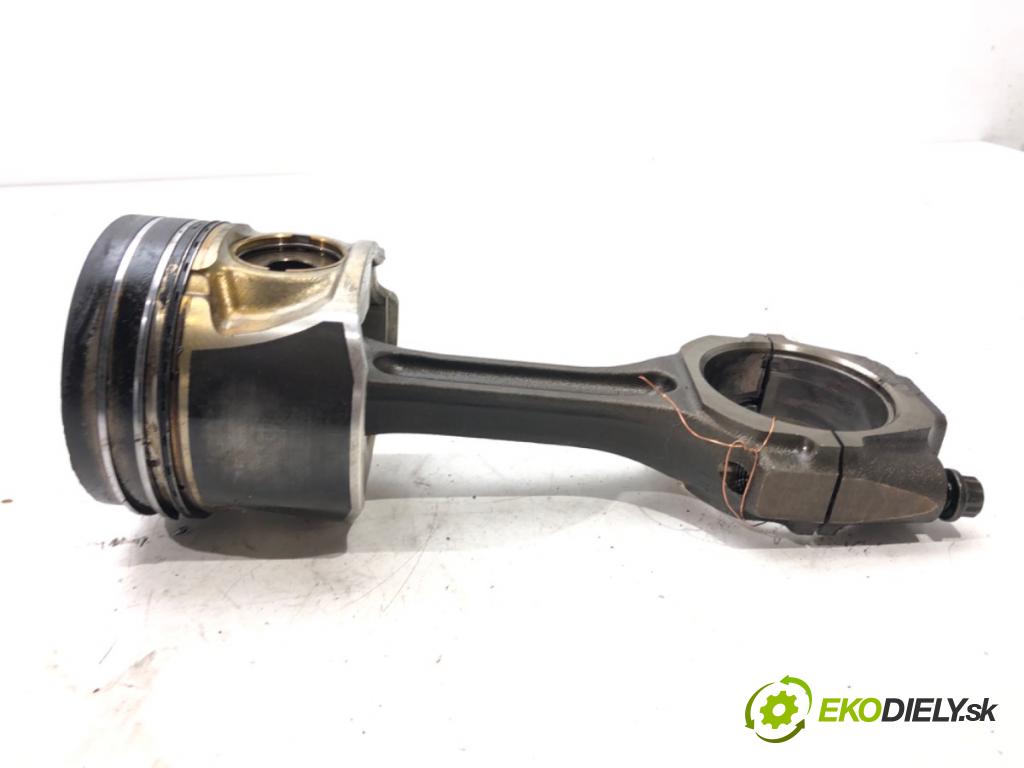 HYUNDAI SANTA FÉ I (SM) 2000 - 2006    2.0 CRDi 4x4 92 kW [125 KM] olej napędowy 2003 - 2  PIEST: ojnica D4EA (Piesty)