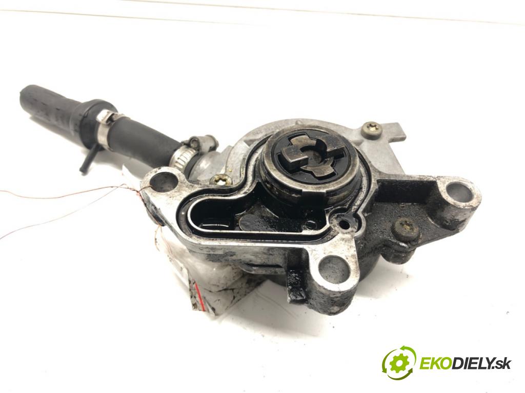AUDI A3 (8L1) 1996 - 2006    1.9 TDI 66 kW [90 KM] olej napędowy 1996 - 2001  pumpa vakuová 038145101A