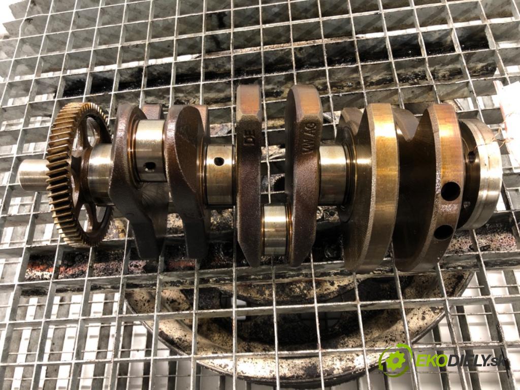 VW POLO (9N_, 9A_) 2001 - 2014    1.2 12V 47 kW [64 KM] benzyna 2001 - 2007  Kardaň, hriadeľ KLIKA: 03DD (Ostatné)