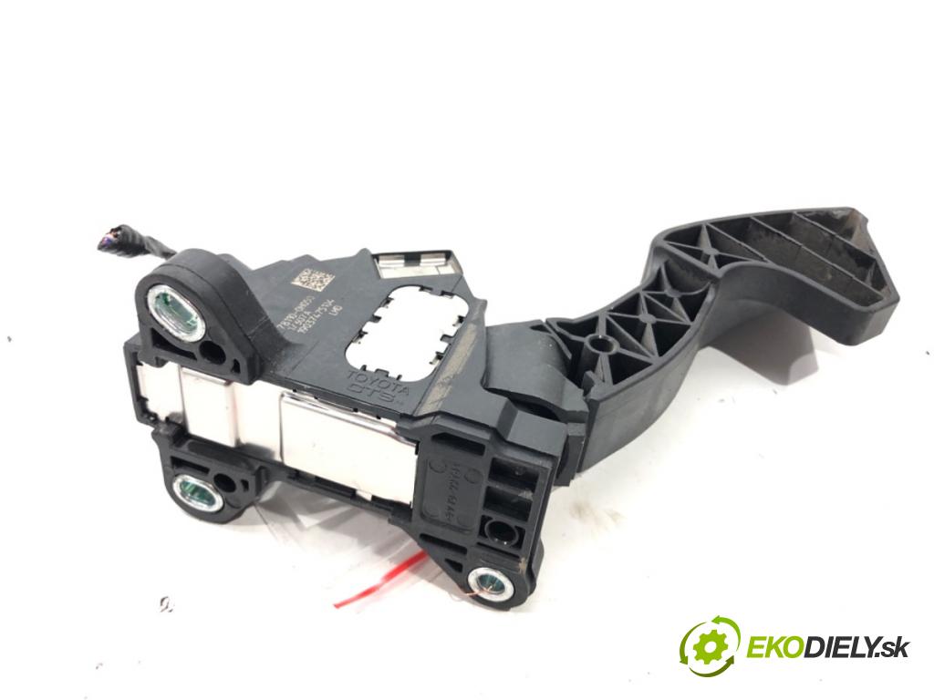 TOYOTA AYGO (_B4_) 2014 - 2022    1.0 (KGB40) 51 kW [69 KM] benzyna 2014 - 2022  Potenciometer plynového pedálu 78110-0Н050 (Pedále)