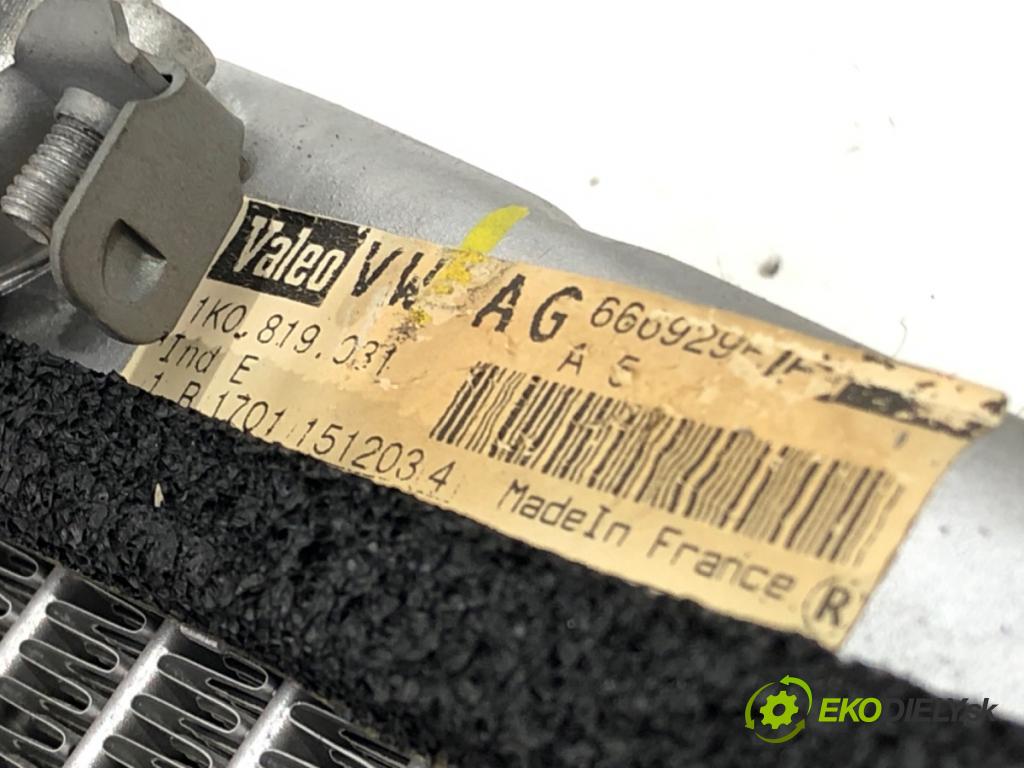 VW GOLF V (1K1) 2003 - 2010    1.9 TDI 77 kW [105 KM] olej napędowy 2003 - 2008  topné těleso radiátor topení 1K0819031 (Radiátory topení)