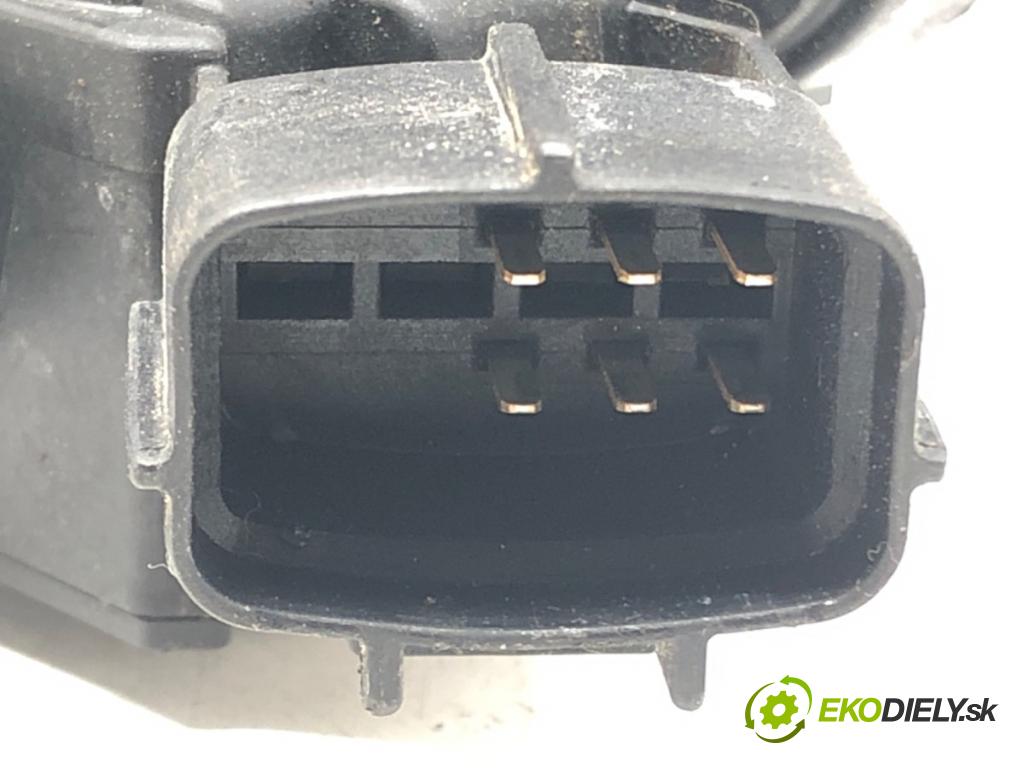 FIAT CROMA (194_) 2005 - 2022    1.9 D Multijet (194AXC1B, 194AXC12) 110 kW [150 KM  zámok dveře levý přední část 51780201