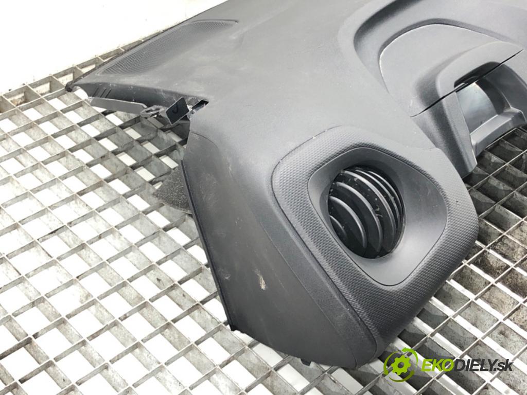 TOYOTA AYGO (_B4_) 2014 - 2022    1.0 (KGB40) 51 kW [69 KM] benzyna 2014 - 2022  Palubná doska  (Palubné dosky)