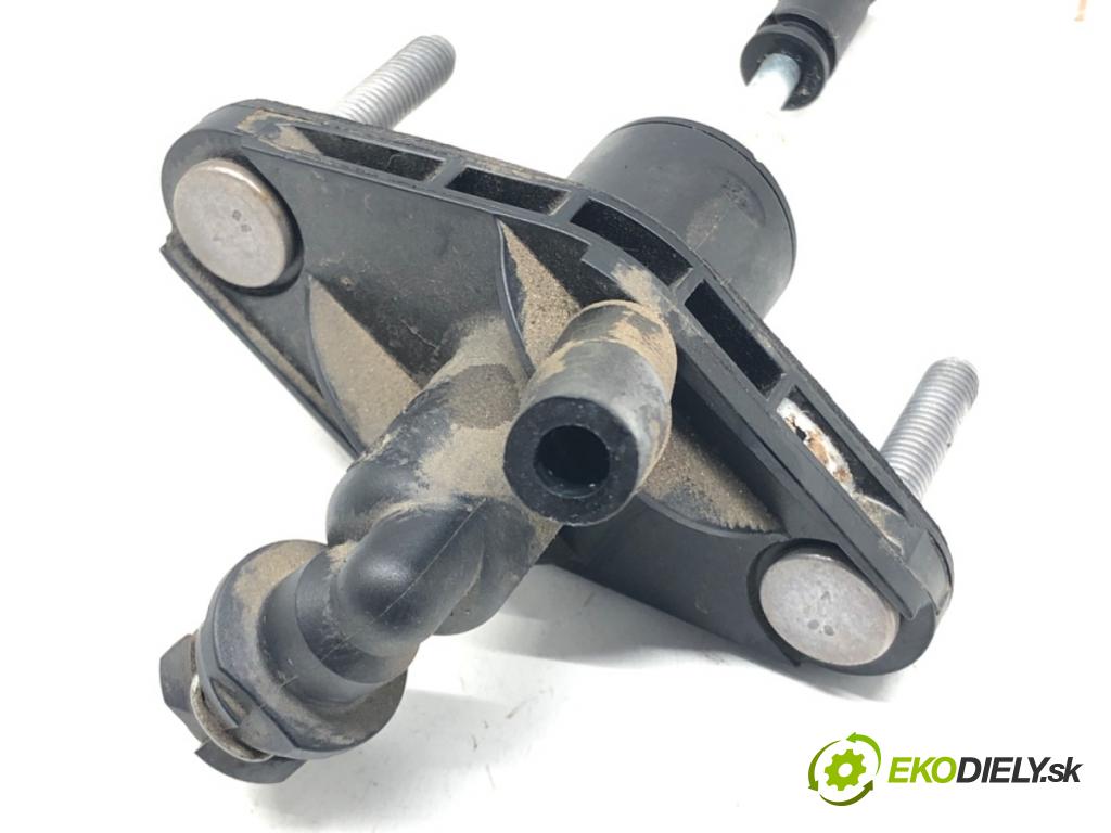 SUZUKI SWIFT IV (FZ, NZ) 2010 - 2022    1.3 DDiS (AZG 413D) 55 kW [75 KM] olej napędowy 20  Spojkový valec pumpa spojky  (Valce a ložiská)