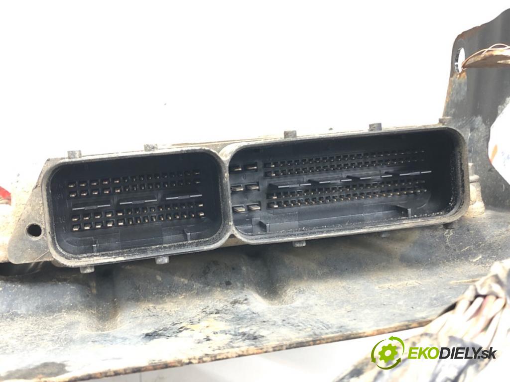 OPEL ZAFIRA B Nadwozie pełne/minivan (A05) 2005 - 2015    1.9 CDTI VAN (M75) 110 kW [150 KM] olej napędowy 2  riadiaca jednotka Motor 55202384 (Riadiace jednotky)