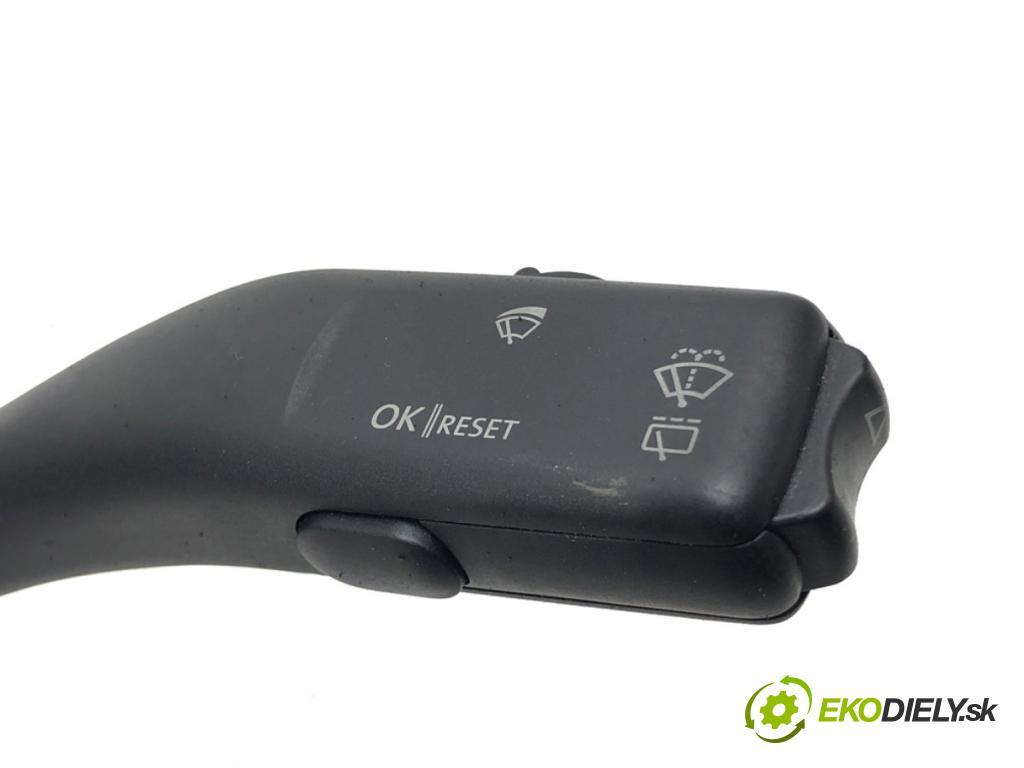 SEAT ALTEA (5P1) 2004 - 2022    1.9 TDI 77 kW [105 KM] olej napędowy 2004 - 2022  Prepínač kombinovaný 1K0953513A (Prepínače, spínače, tlačidlá a ovládače kúrenia)