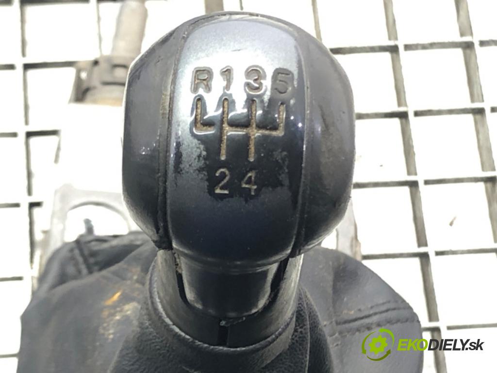 SEAT ALTEA (5P1) 2004 - 2022    1.9 TDI 77 kW [105 KM] olej napędowy 2004 - 2022  Kulisa 1K0711049AS (Rýchlostné páky / kulisy)