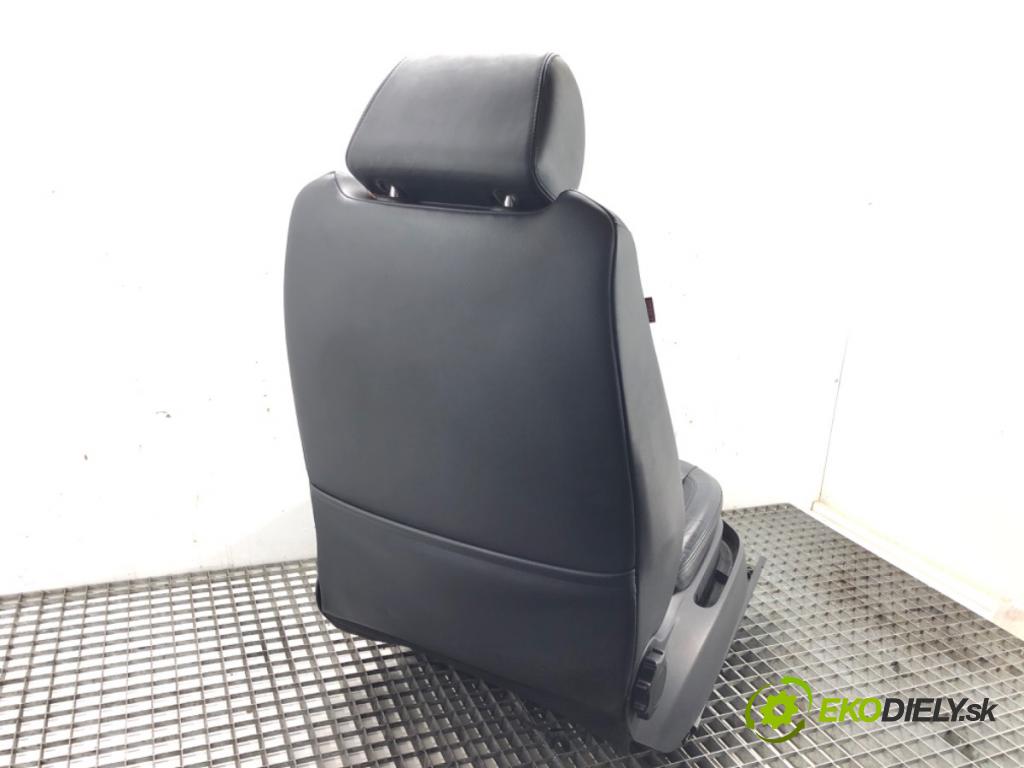 SEAT ALTEA (5P1) 2004 - 2022    1.9 TDI 77 kW [105 KM] olej napędowy 2004 - 2022  Sedadlo pravy predný