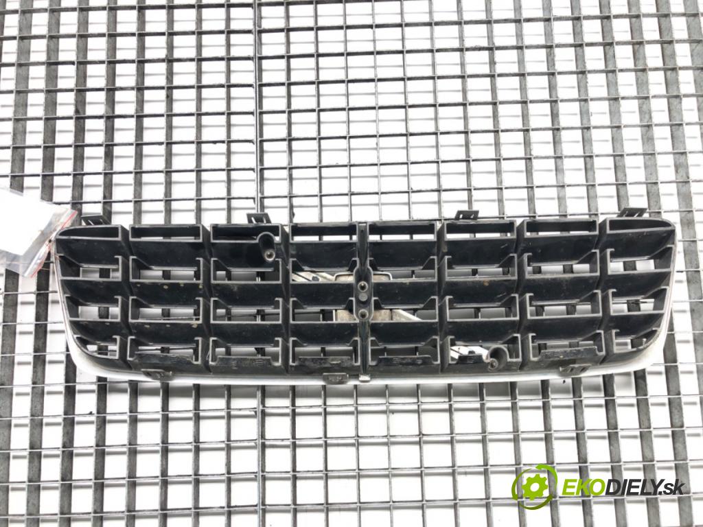 VOLVO XC70 CROSS COUNTRY I (295) 1997 - 2007    ---  mřížka maska 9190986 (Mřížky (masky) chladičů)