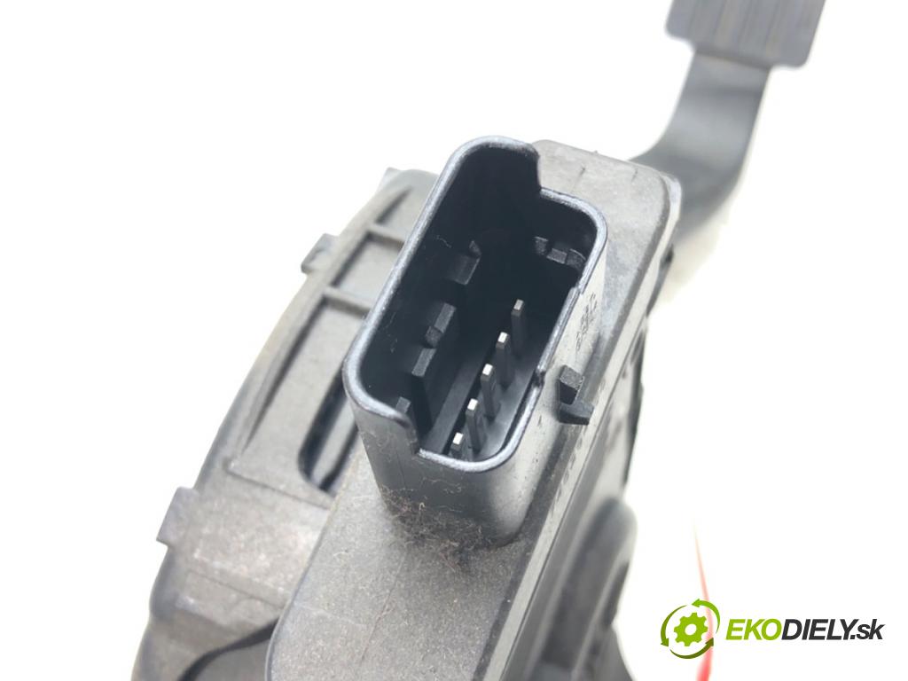 PEUGEOT 207 (WA_, WC_) 2006 - 2015    1.4 54 kW [73 KM] benzyna 2006 - 2013  Potenciometer plynového pedálu 9680756880 (Pedále)