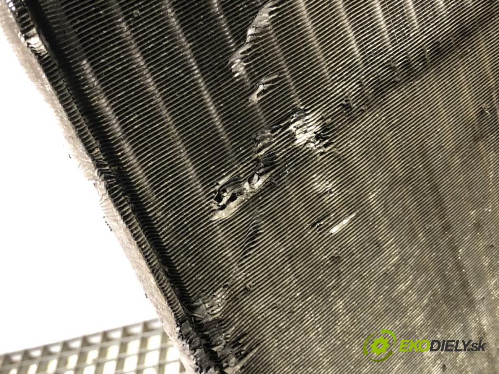 VW POLO (9N_, 9A_) 2001 - 2014    1.2 12V 47 kW [64 KM] benzyna 2001 - 2007  Chladič vody  (Chladiče vody)