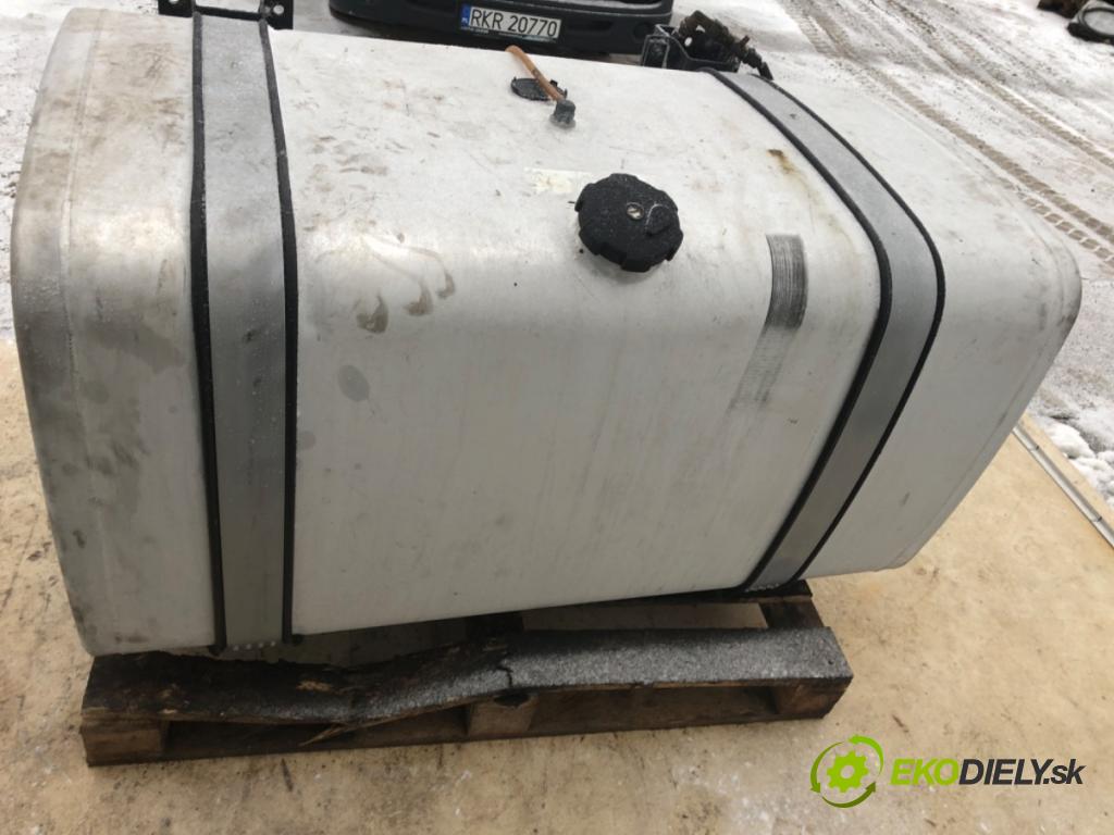 MAN TGX I 2006 - 2022 18.440 nádržka paliva (Nádrže)