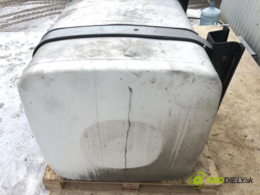 MAN TGX I 2006 - 2022 18.440 nádržka paliva (Nádrže)