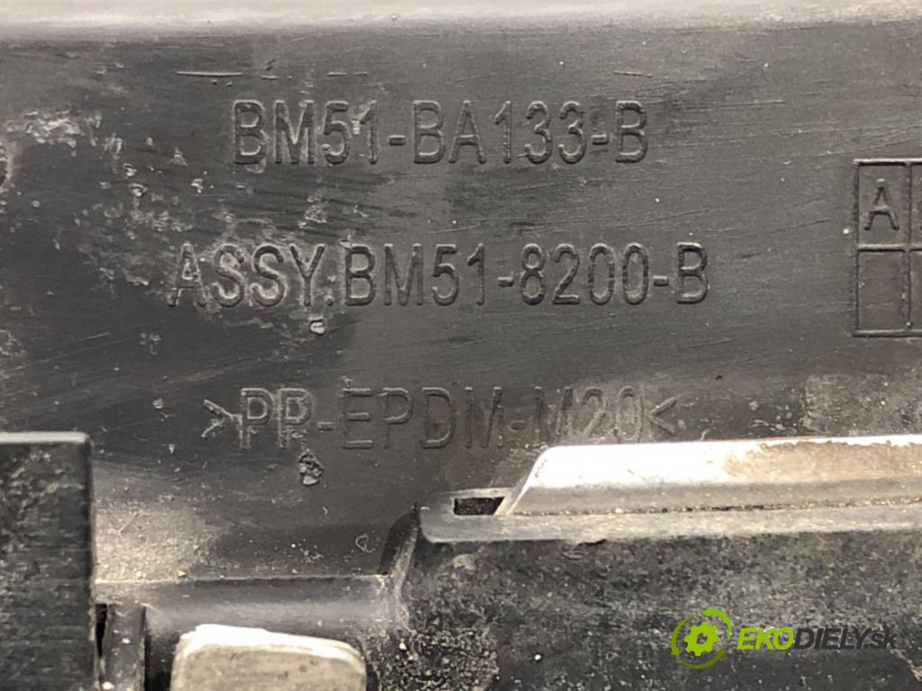 FORD FOCUS III Turnier 2010 - 2022    1.6 Ti 92 kW [125 KM] benzyna 2010 - 2022  mřížka maska  (Mřížky (masky) chladičů)