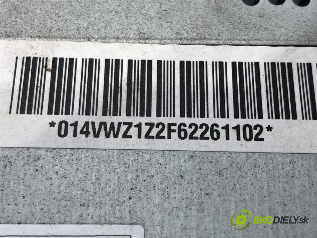 VW PASSAT B6 Variant (3C5) 2005 - 2011    2.0 TDI 103 kW [140 KM] olej napędowy 2005 - 2009  RADIO 1K0035191E (Audio zariadenia)
