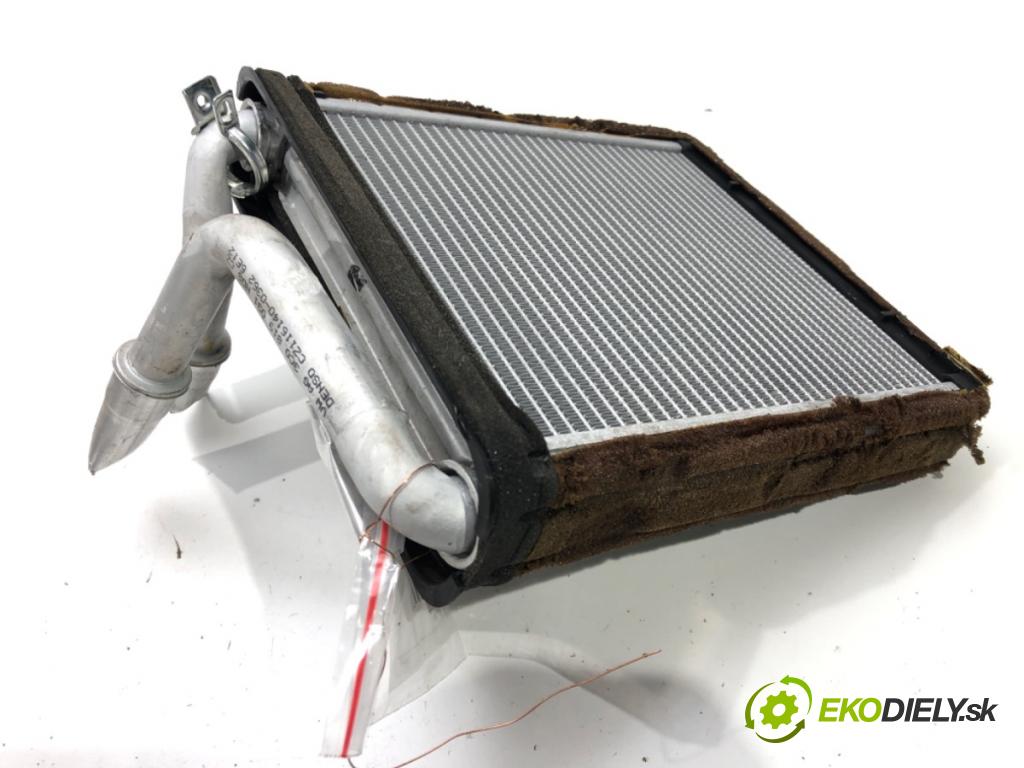 VW PASSAT B6 Variant (3C5) 2005 - 2011    2.0 TDI 103 kW [140 KM] olej napędowy 2005 - 2009  Výhrevné teleso, radiátor kúrenia 3C0819031 (Radiátory kúrenia)