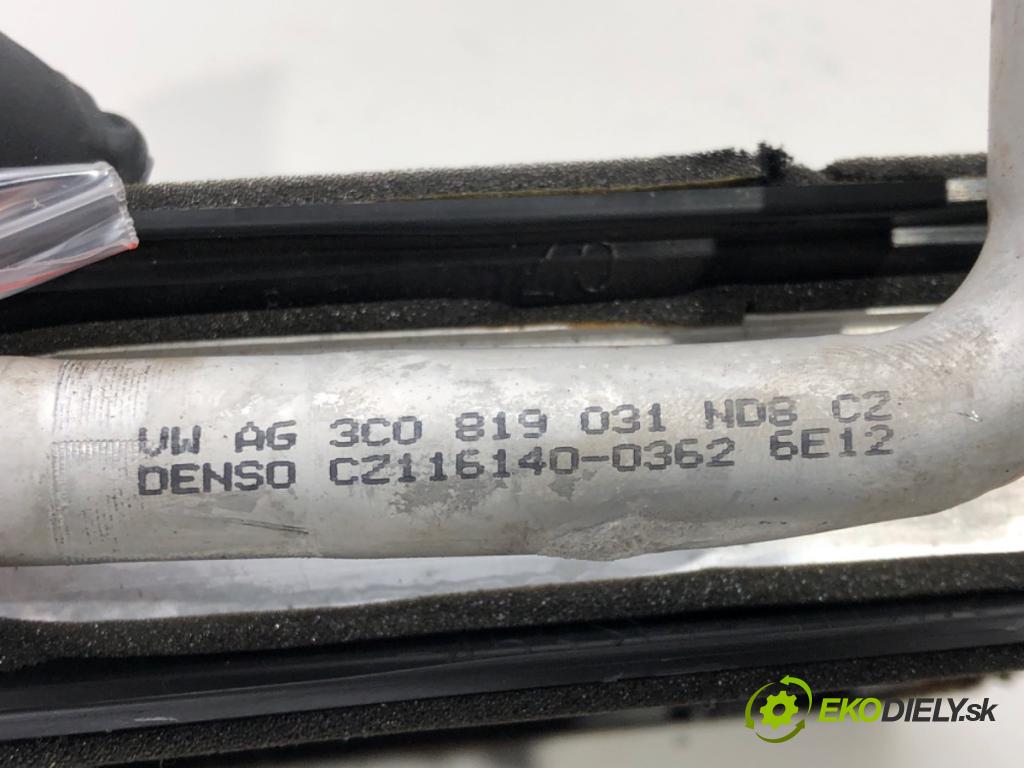 VW PASSAT B6 Variant (3C5) 2005 - 2011    2.0 TDI 103 kW [140 KM] olej napędowy 2005 - 2009  Výhrevné teleso, radiátor kúrenia 3C0819031 (Radiátory kúrenia)