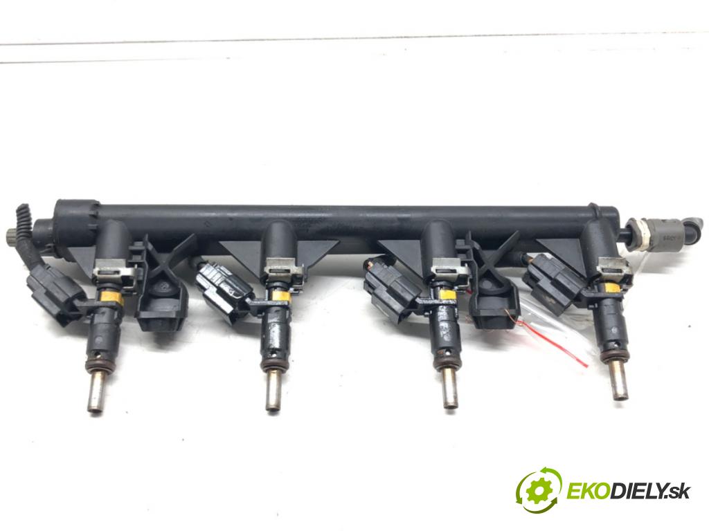 PEUGEOT 308 I (4A_, 4C_) 2007 - 2016    1.6 16V 88 kW [120 KM] benzyna 2007 - 2014  Lišta vstrekovacia V757564580 (Vstrekovacie lišty)