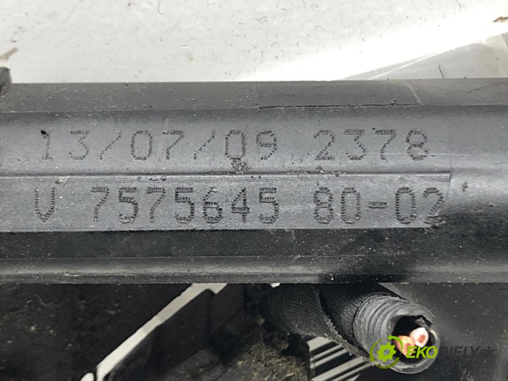 PEUGEOT 308 I (4A_, 4C_) 2007 - 2016    1.6 16V 88 kW [120 KM] benzyna 2007 - 2014  Lišta vstrekovacia V757564580 (Vstrekovacie lišty)