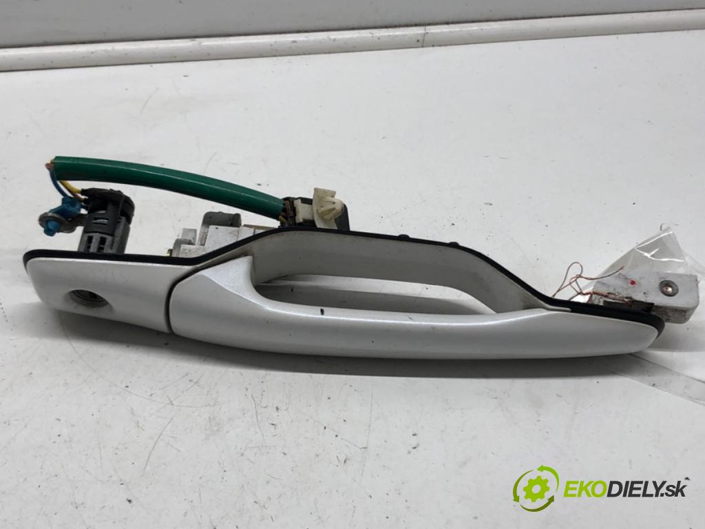 MITSUBISHI OUTLANDER I (CU_W) 2001 - 2008    2.4 HDD Mivec (CU5W) 118 kW [160 KM] benzyna 2001   Kľučka vonkajšia ľavy predný