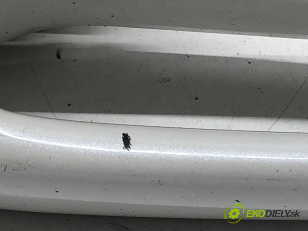 MITSUBISHI OUTLANDER I (CU_W) 2001 - 2008    2.4 HDD Mivec (CU5W) 118 kW [160 KM] benzyna 2001   Kľučka vonkajšia ľavy predný