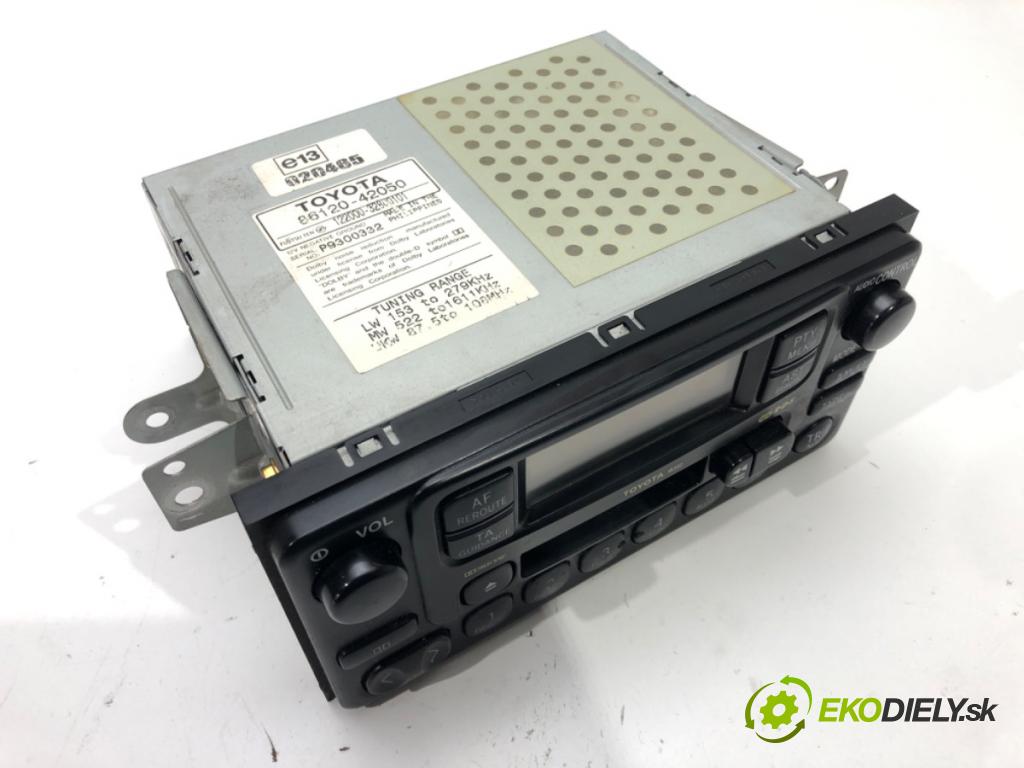 TOYOTA RAV 4 II (_A2_) 2000 - 2005    2.0 4WD (ACA21, ACA20) 110 kW [150 KM] benzyna 200  RADIO 86120-42050 (Audio zariadenia)