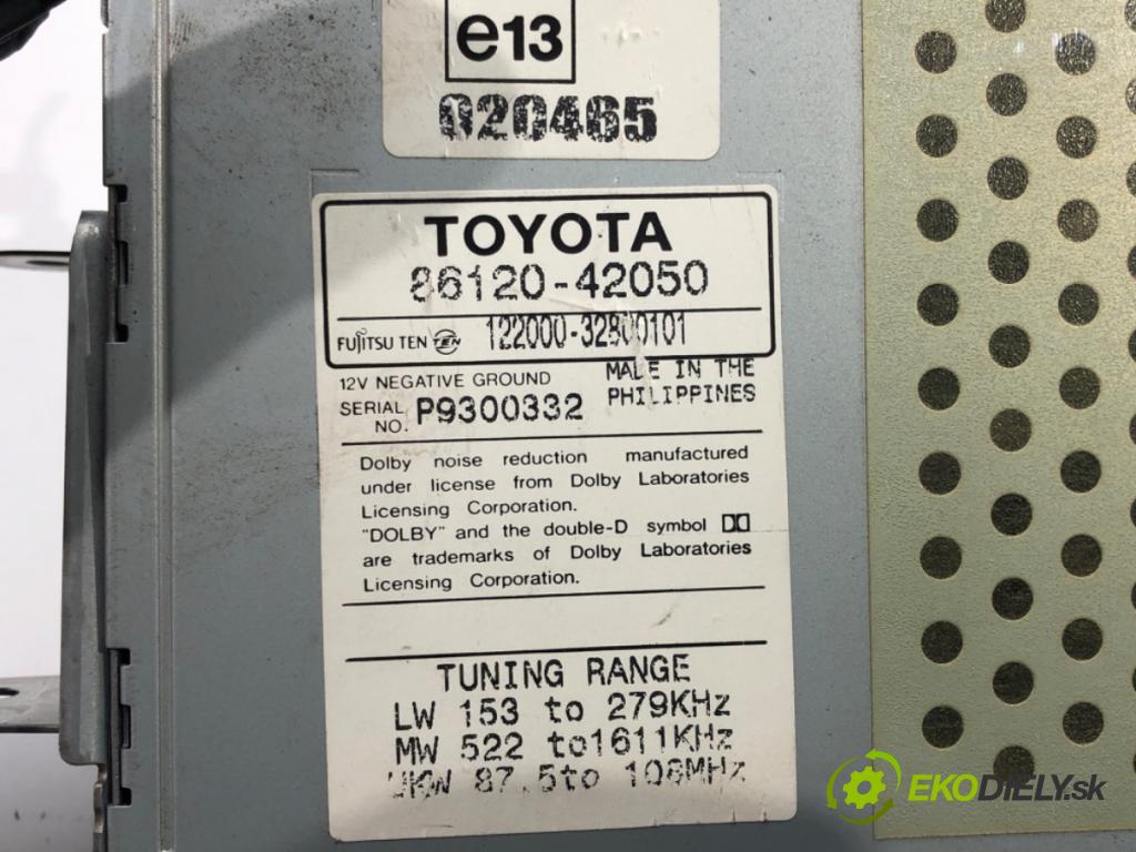 TOYOTA RAV 4 II (_A2_) 2000 - 2005    2.0 4WD (ACA21, ACA20) 110 kW [150 KM] benzyna 200  RADIO 86120-42050 (Audio zariadenia)
