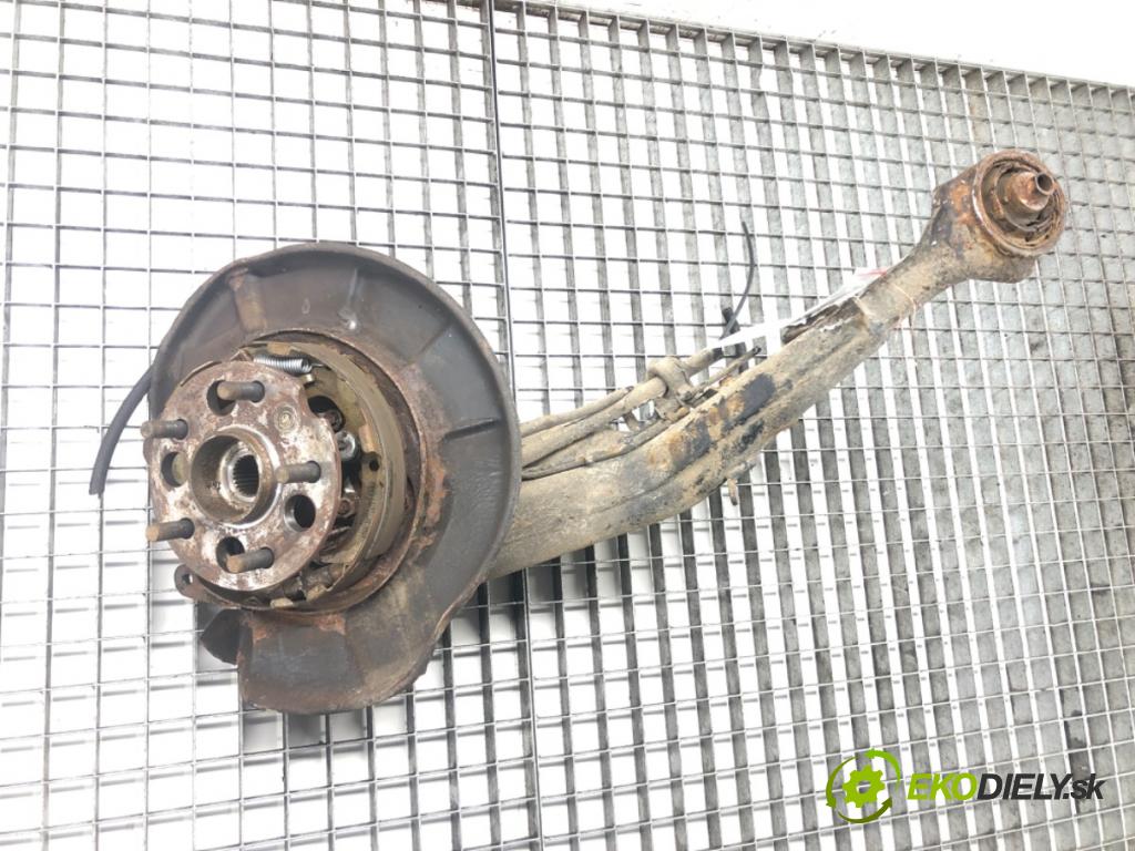 TOYOTA RAV 4 II (_A2_) 2000 - 2005    2.0 4WD (ACA21, ACA20) 110 kW [150 KM] benzyna 200  náboj zad ľavá strana náboj