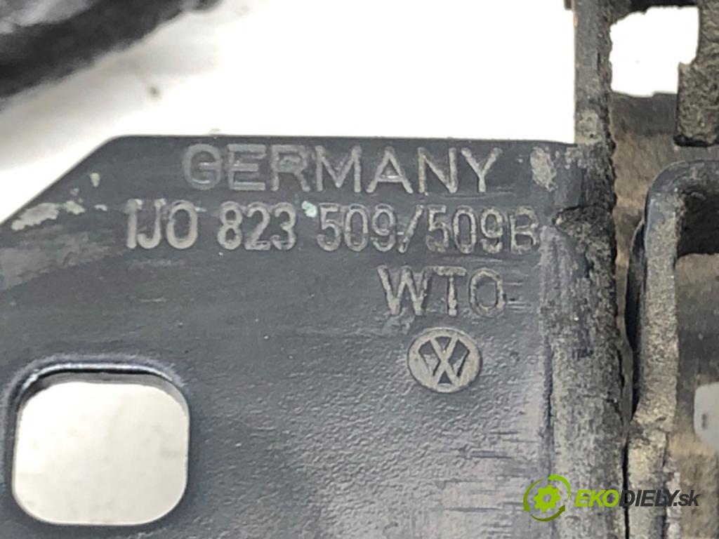 VW GOLF IV (1J1) 1997 - 2008    1.9 TDI 81 kW [110 KM] olej napędowy 1997 - 2004  zámok kapoty přední část 1J0823509