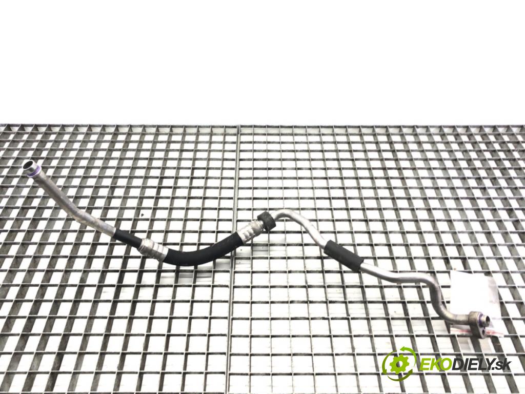 AUDI A4 B6 Avant (8E5) 2000 - 2005    3.0 162 kW [220 KM] benzyna 2001 - 2004  rúrka klimatizácie  (Rúrky klimatizácie)