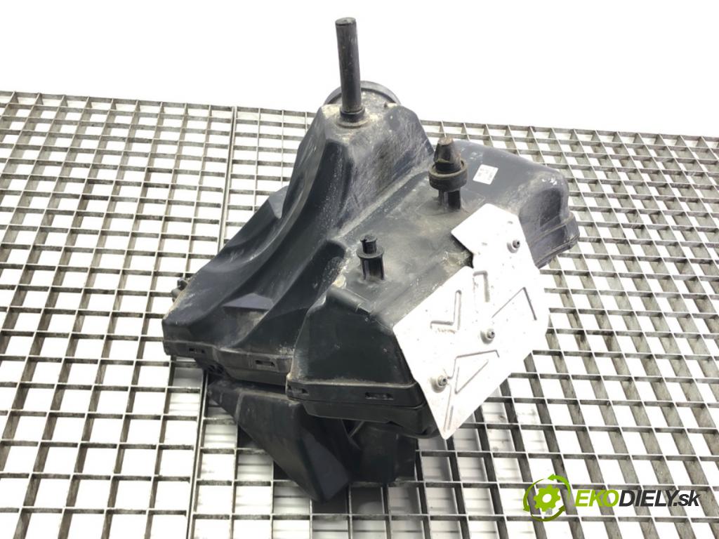 AUDI A4 B8 Avant (8K5) 2007 - 2015    2.0 TFSI 132 kW [180 KM] benzyna 2008 - 2015  Obal filtra vzduchu 8K0133835AB (Obaly filtrov vzduchu)