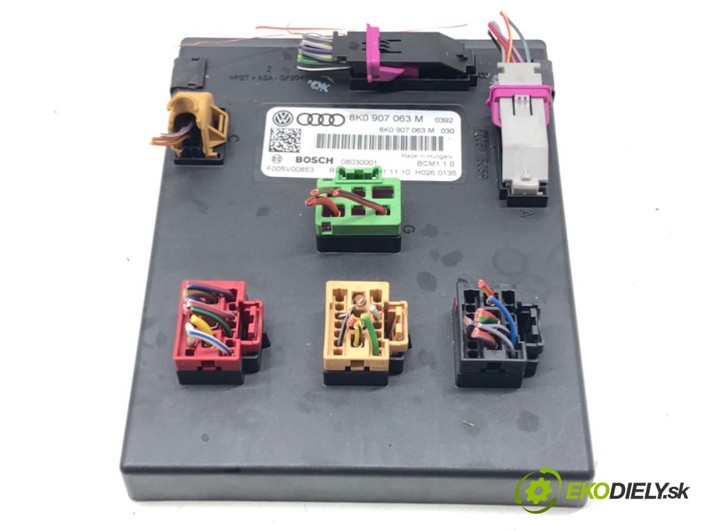 AUDI A4 B8 Avant (8K5) 2007 - 2015    2.0 TFSI 132 kW [180 KM] benzyna 2008 - 2015  Modul komfortu 8K0907063M (Moduly komfortu)