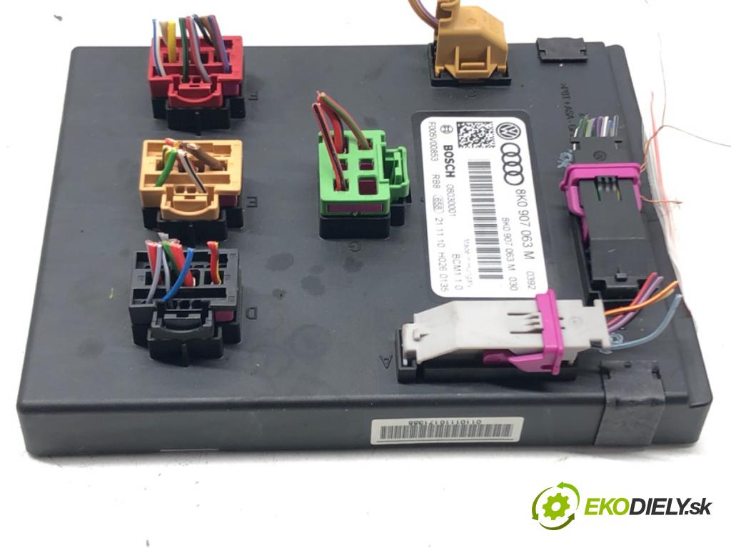 AUDI A4 B8 Avant (8K5) 2007 - 2015    2.0 TFSI 132 kW [180 KM] benzyna 2008 - 2015  Modul komfortu 8K0907063M (Moduly komfortu)