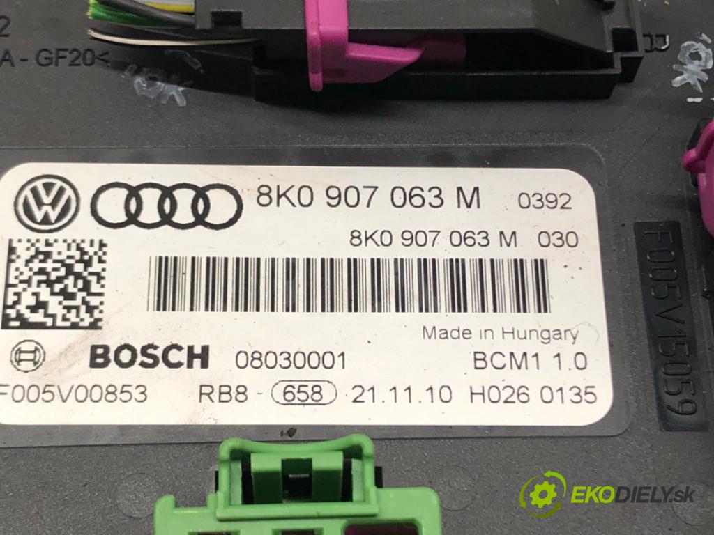 AUDI A4 B8 Avant (8K5) 2007 - 2015    2.0 TFSI 132 kW [180 KM] benzyna 2008 - 2015  Modul komfortu 8K0907063M (Moduly komfortu)