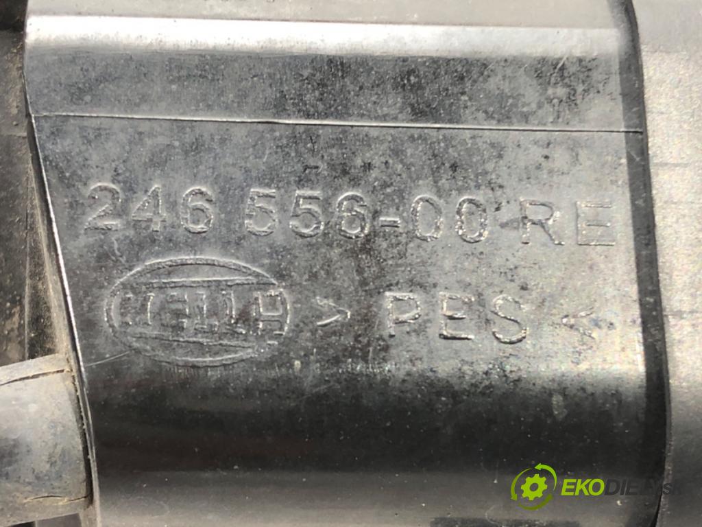 AUDI A6 C5 (4B2) 1997 - 2005    1.9 TDI 96 kW [130 KM] olej napędowy 2001 - 2005  hmlové svetlo, hmlovka pravý přední část