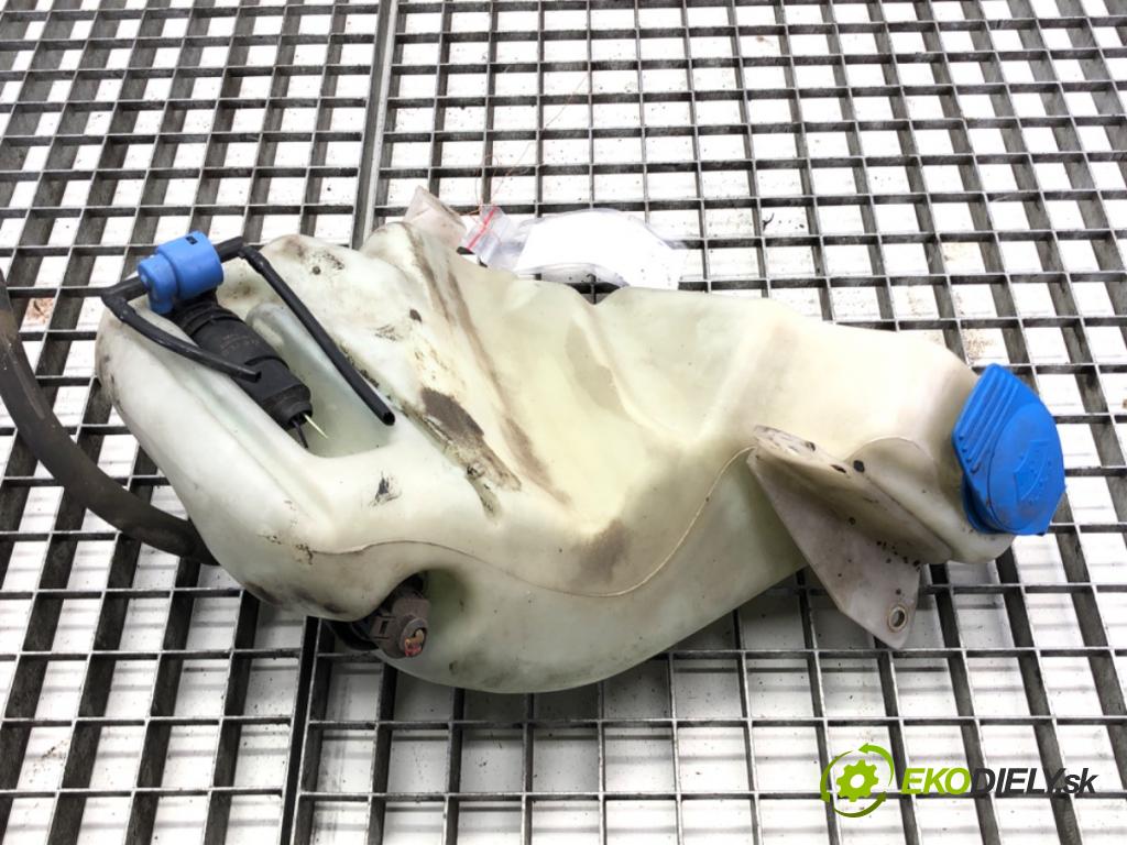 AUDI A6 C5 Kombi 1998 121 kW 2.4 2393 Nádržka ostrekovačov 4B0955453B